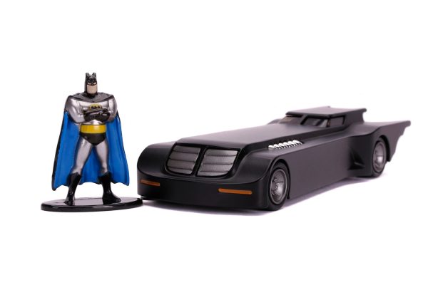 Jada Diecast Metal 1:32 ANIMATED SERIES BATMOBILE W BATMAN For Sale