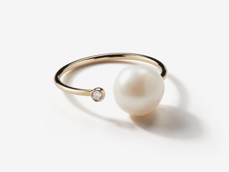 Sea of Beauty Collection. Open Diamond and White Pearl Thin Ring Online Hot Sale