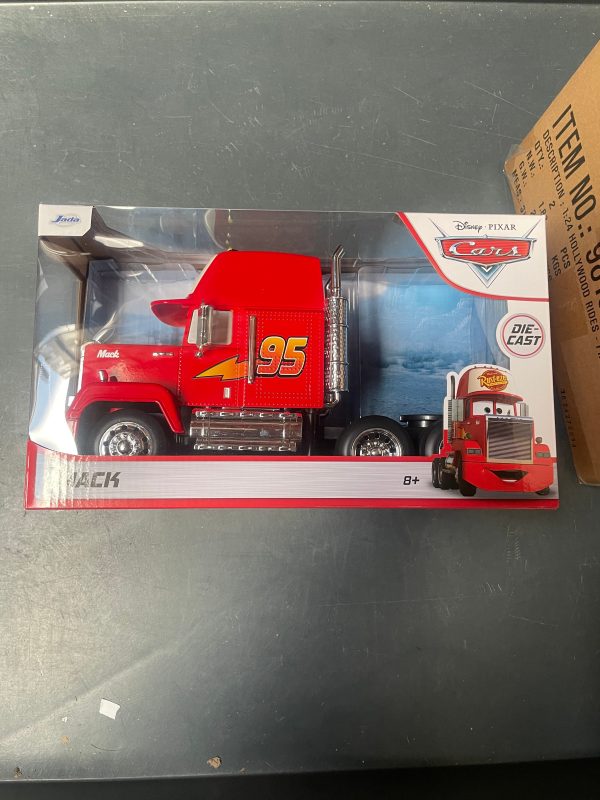 Jada Metal DIECAST CAR 1 24 MACK SEMI TRUCK MCQUEEN Online now