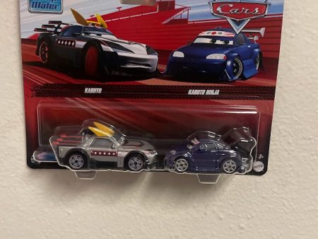 2023 Disney Cars 2 packs DXV99 T Case Kabuto Kabuto Ninja Hot on Sale