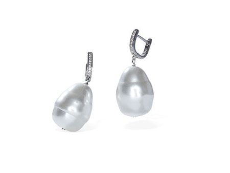 Mini Pearl Drop Earring Online now